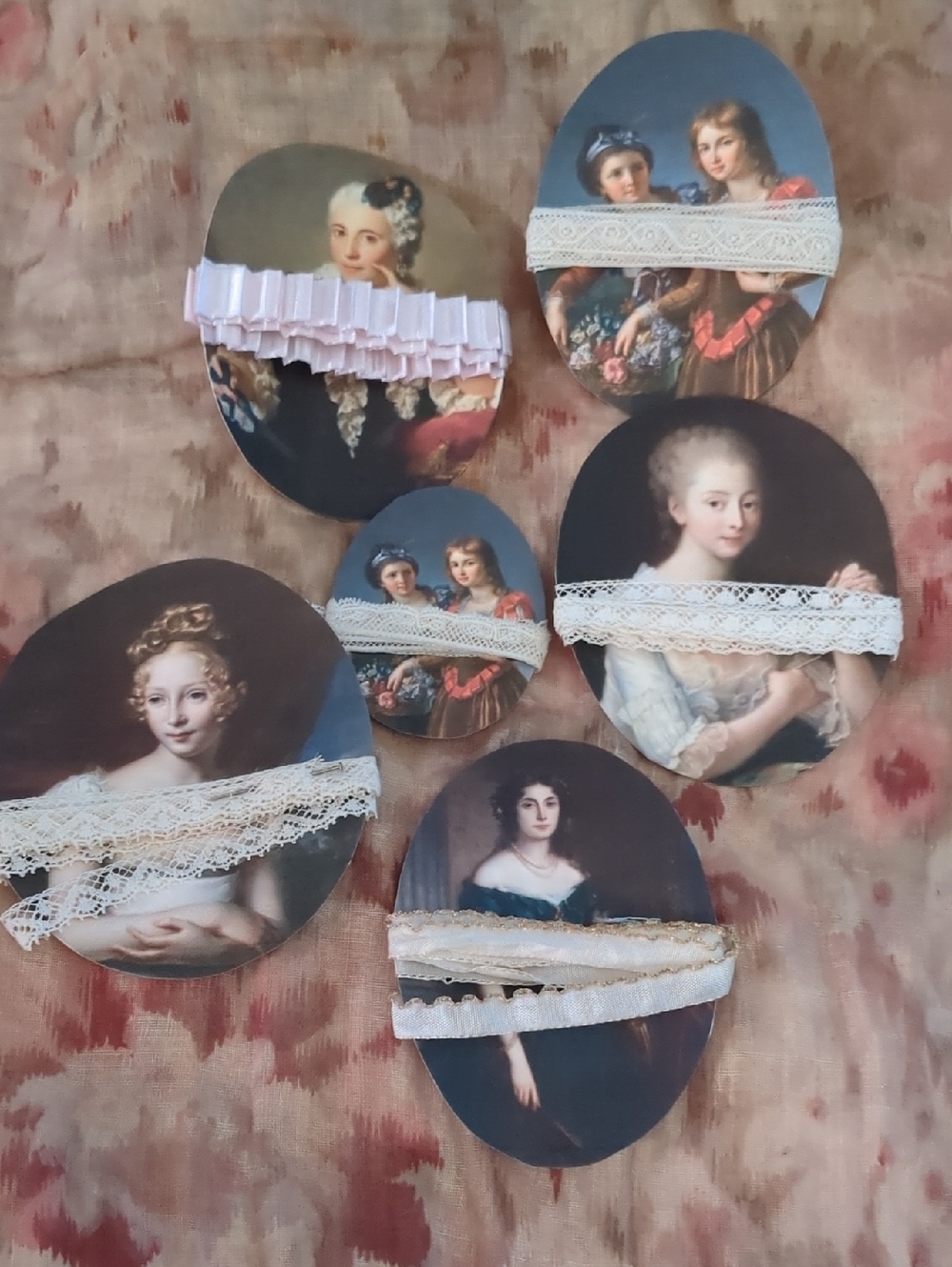 Antique Narrow Lace Trim On Oval Portraits Neutral Tones JunkJournals Dolls